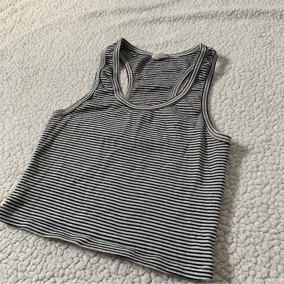 Garage Stripped Cropped Top - Picture 6 of 6